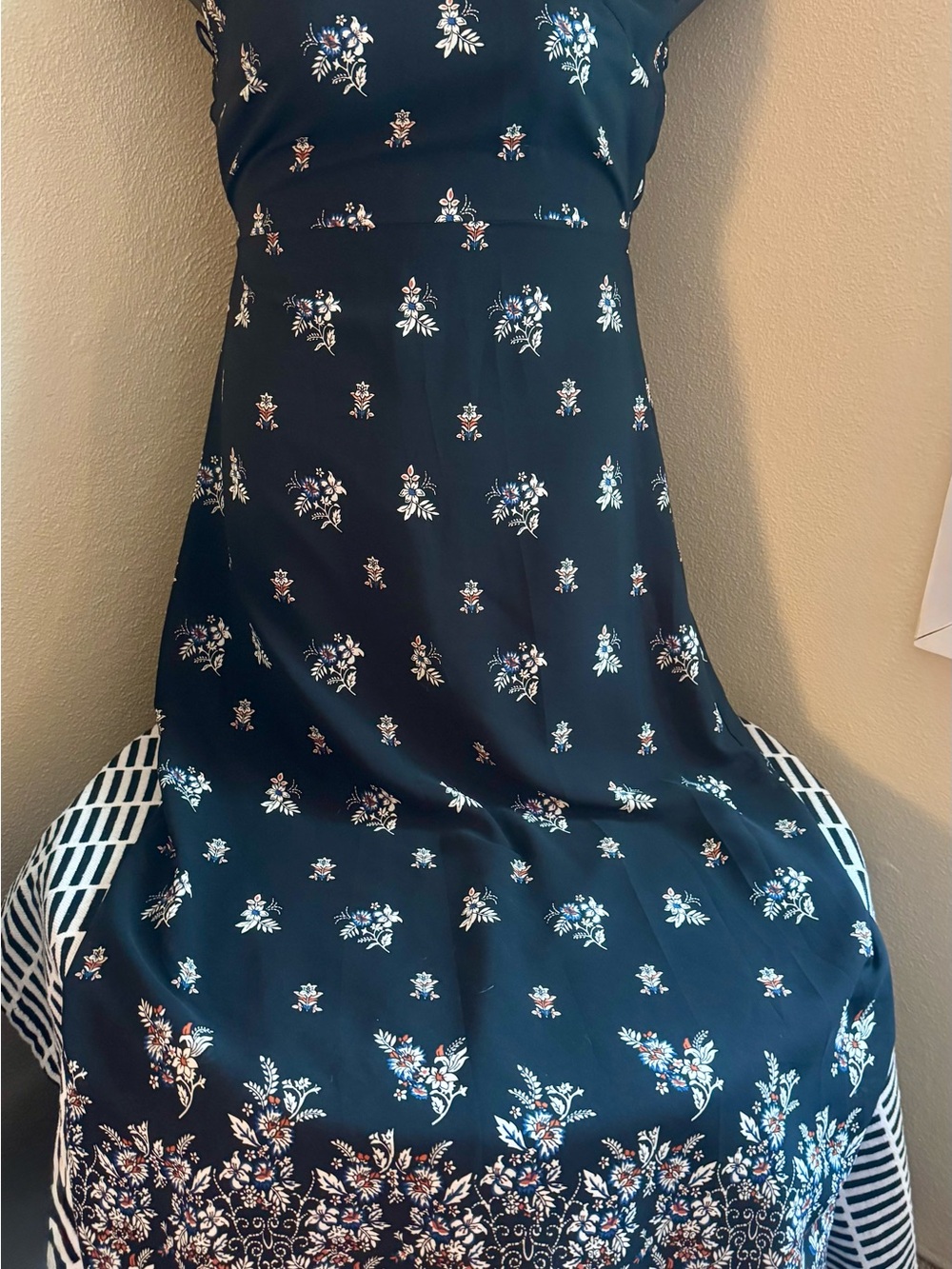 Atmosphere Black Floral Maxi Dress